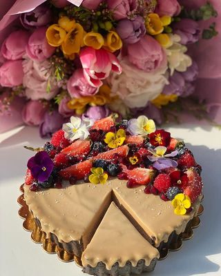 Mousse caramel sarat si ciocolata belgiana