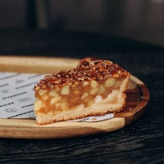 Ciasto jabłkowe z orzechami pekan
