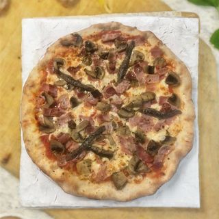 Pizza cuatro estaciones (32 cm)