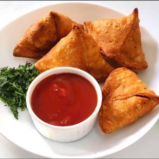 Samosa De Carne (2 Uds.)
