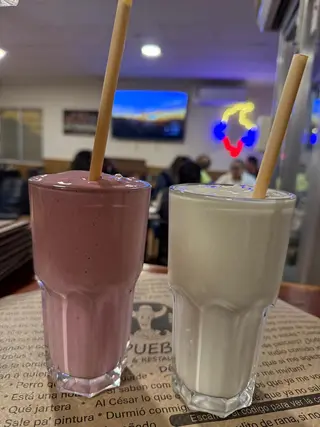 Batidos de frutas en leche