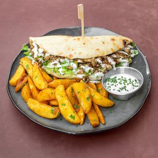 2 Chawarma classique + 2 frites + 2 Boisson 