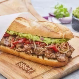 Bocadillo De Carne Mechada