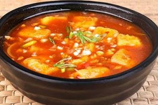 Paneer in Hot Black Garlic Sauce