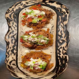 Tostones De Carne (3 unds) (Sin Gluten)