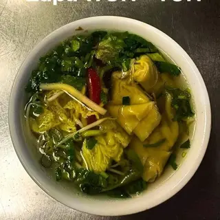 Zupa won- ton
