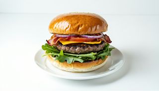 Hamburguesa La Típica