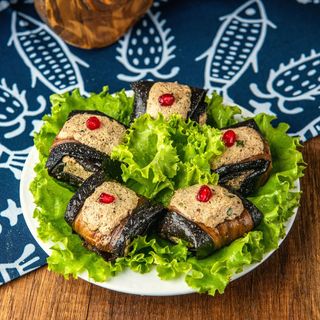 ბადრიჯანი ნიგვზით