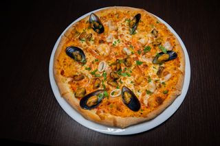Pizza Cu fructe de mare
