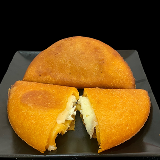 Empanada de Queso y Bacon