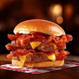 ბეკონატორი მცენარეული ხორცით