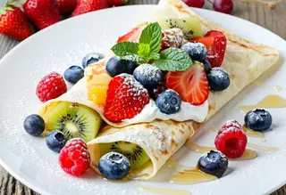 Nalesnik z mascarpone i owocami