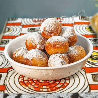 Qalimati puff doughnuts (5pc)