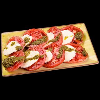 Салата Капрезе (360г)