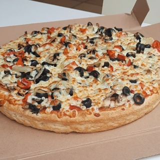 Pizza Thursday (30 Cm. Masa Chicago)