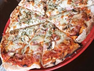 Pizza  De Jamón Con Champiñones Y Queso (33 Cm.)