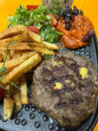 Телешки бифтек