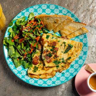 Omleta cu halloumi baby spanac  250 gr