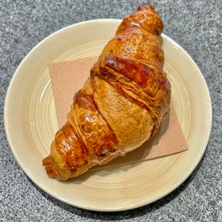 Croissant dolce vuoto