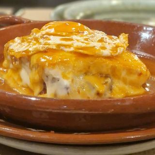 Francesinha de Frango