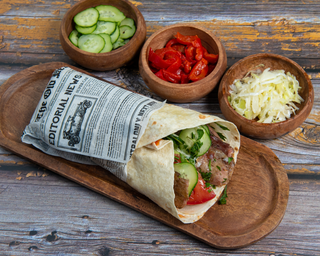 Shaorma mare la lipie Vita Berbecut