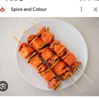 Pollo Tikka Con Queso