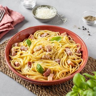 Espaguettis Carbonara