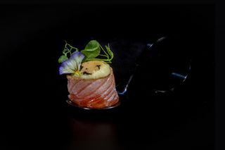 Salmone flambe - 1 pezzo