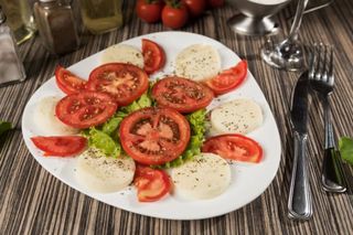 Salată Caprese