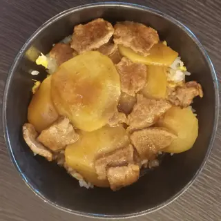 Donburi manzo curry