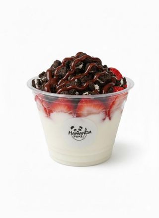 YOGUR FRESA OREO y sirope de chocolate sin azucar