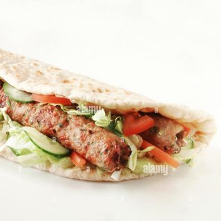 Piadina con salsiccia seekh kebab