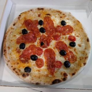 Pizza Salami (pequeña)