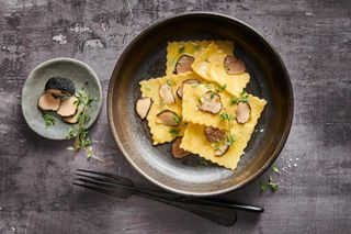 Grands Raviolis À La Truffe