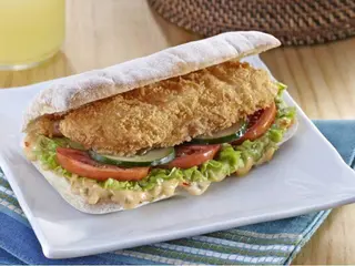 Crispy sendvič + Coca Cola