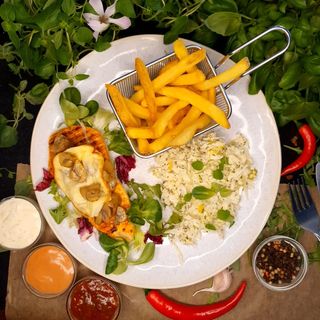 Filet z kurczaka z pieczarkami i oscypkiem