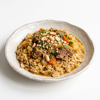 Arroz Con Carne Y Cacahuete Mbakhalou Saloum