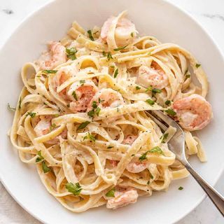Creamy Shrimp Alfredo Pasta