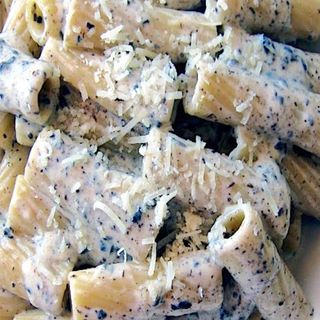 Penne Con Crema De Trufa Y Parmesano