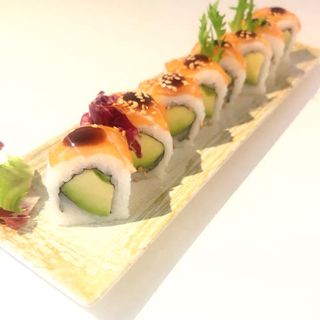 Avocado Salmón Roll