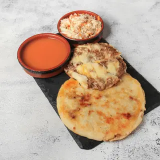 Birria con Queso