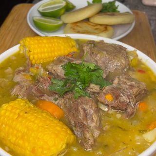 Sancocho venezolano ( Solo los Domingos)