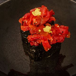 Gunkan Tuna (2 Uds.)