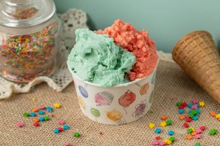 ნაყინი 200 გრ ჭიქით