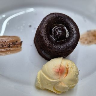 Lava cake