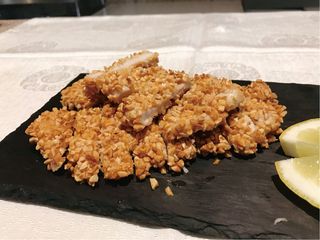 Pollo Rebozado Con Almendras
