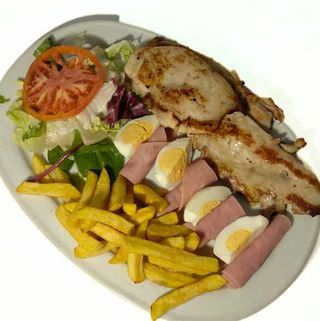 Plato Combinado Pollo