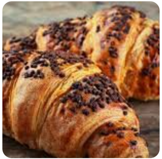 Круассан с шоколадом (100г)