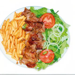 Plata De Pollo Con Arroz Y Ensalada