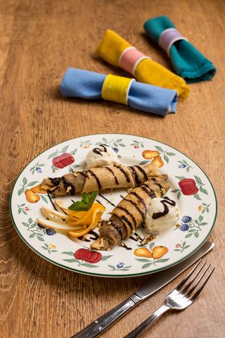 Clǎtite cu Nutella şi nuci coapte